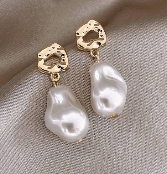 Luxeandco Gia Pearl Earrings | Gold Plated