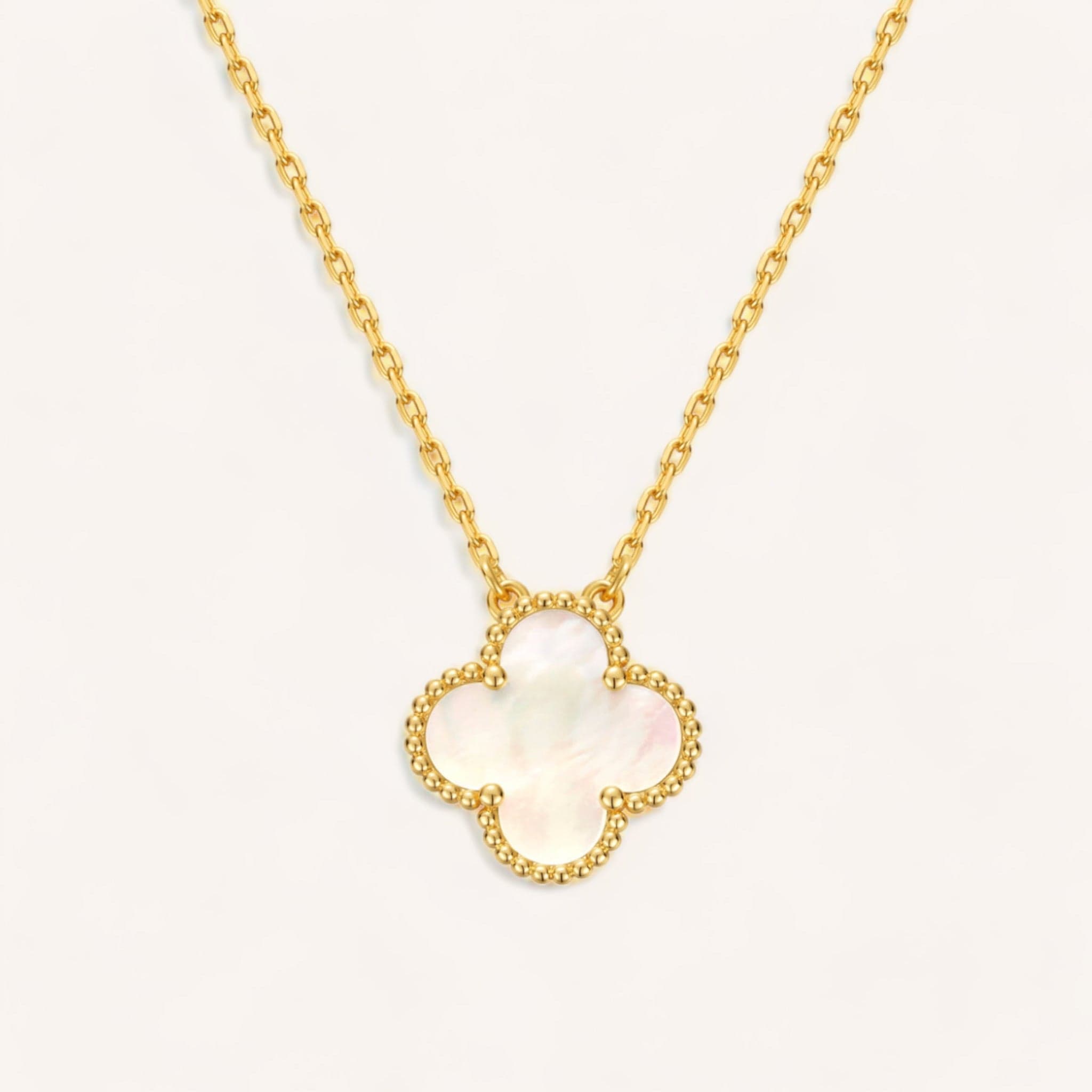 Luxeandco White Clover Necklace | Gold Plated